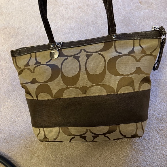 Coach Signature Brown and Tan Tote Bag - Picture 1 of 2